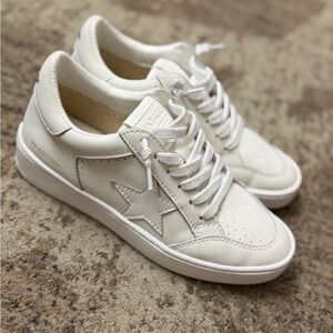 Vintage Havana White Star Sneakers